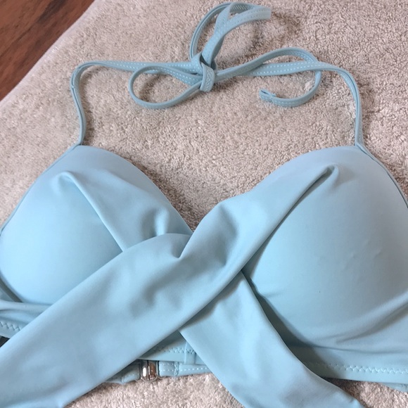 Floral Tie 🎀 Top and Blue Bustier Wrap Top - Picture 6 of 13